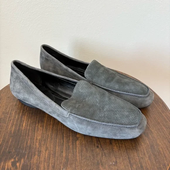 Donald J. Pliner | Shoes | Donald Pliner Donita Gray Loafers  display picture 3